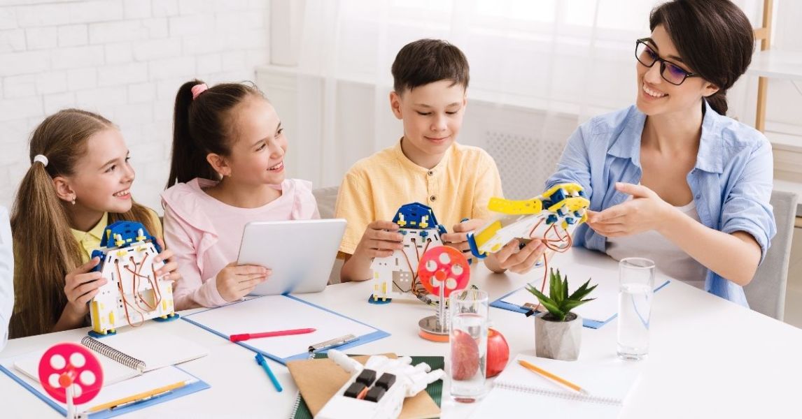 A Neuroscientific case for transitioning from STEM to STEAM
