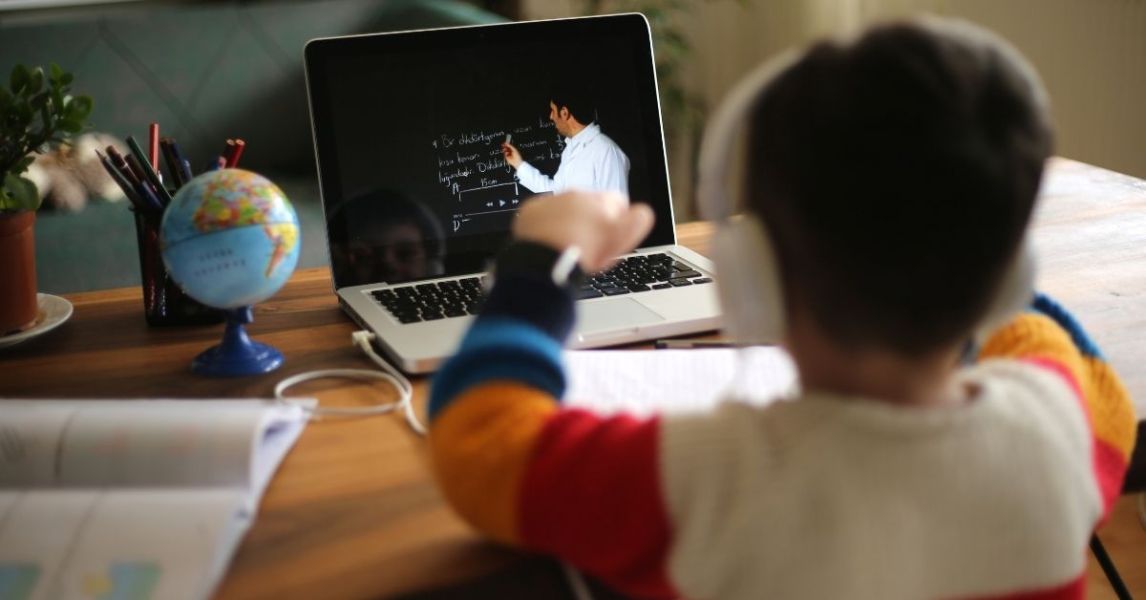 Failure to disrupt- Why technology alone can’t transform education