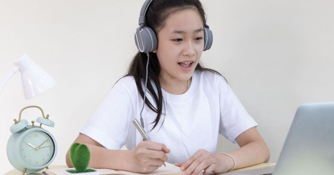 Online coaching for better writing