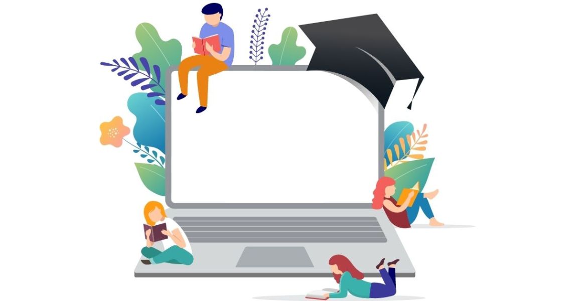 The evolution of e-learning approaches- Open-distance learning, MOOCs, the use of immersive technology