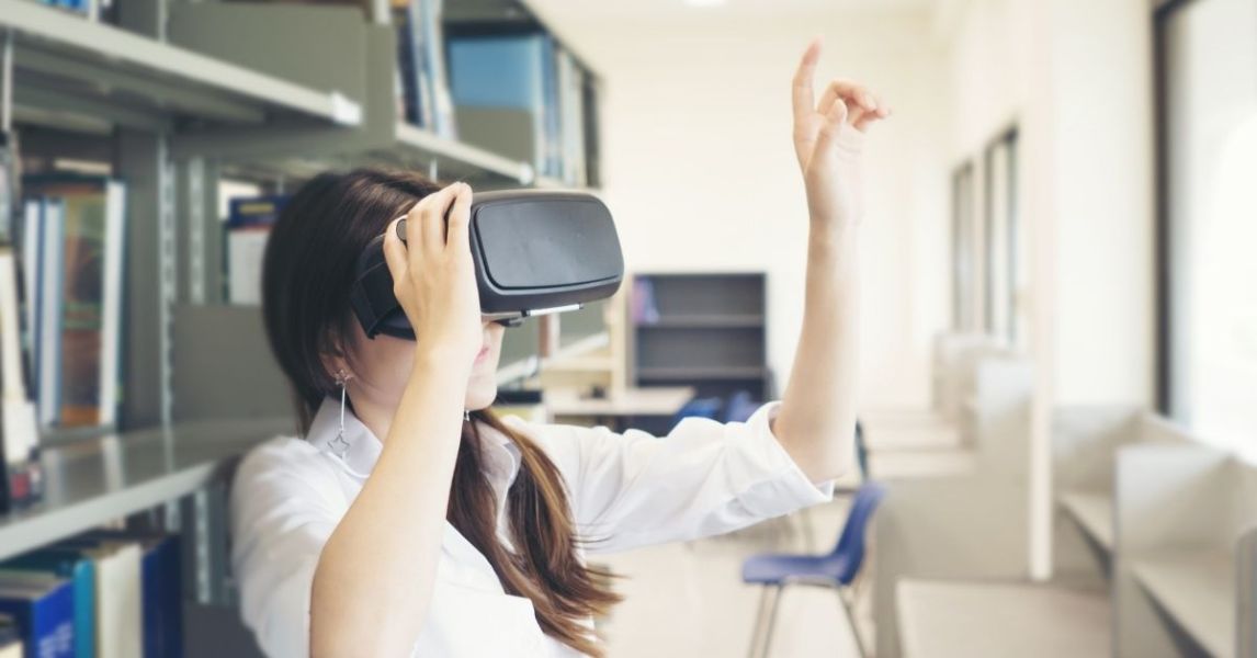 The potential of immersive technology such as AR and VR in higher education