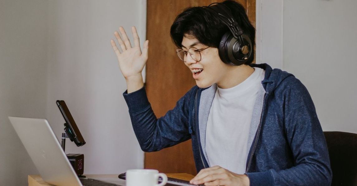 The revival of MOOCs in Asia