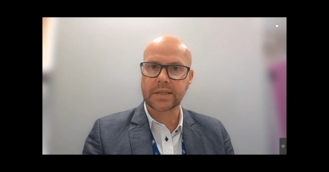 Innovative learning spaces and robotics in a connected classroom with IOT