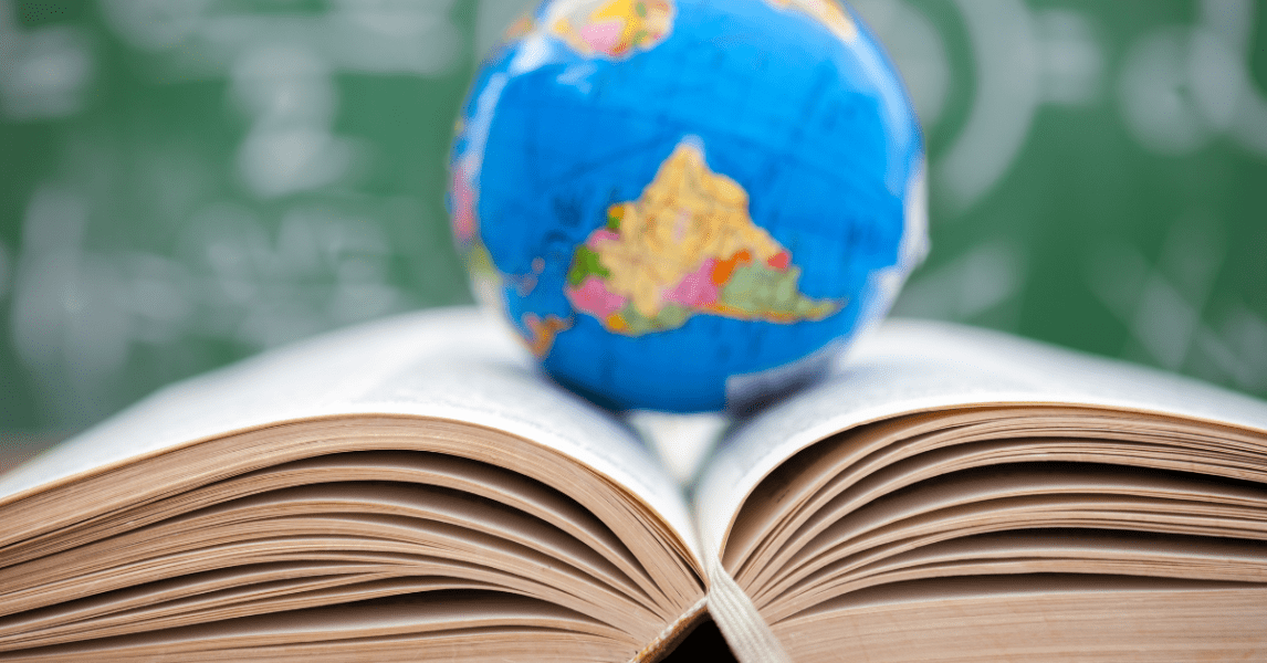 Students as global citizens: Using technology to connect classrooms to worldwide learning experiences